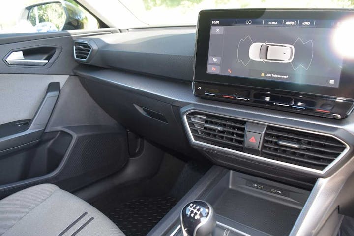 Black SEAT Leon TSI Evo SE Dynamic 2020