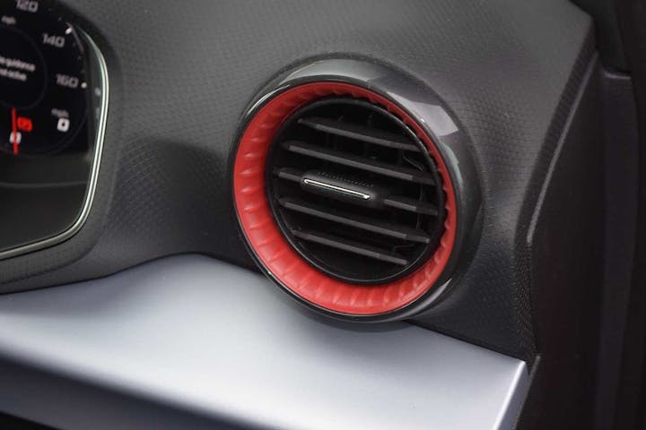 Red SEAT Arona Ecotsi Fr Sport 2022