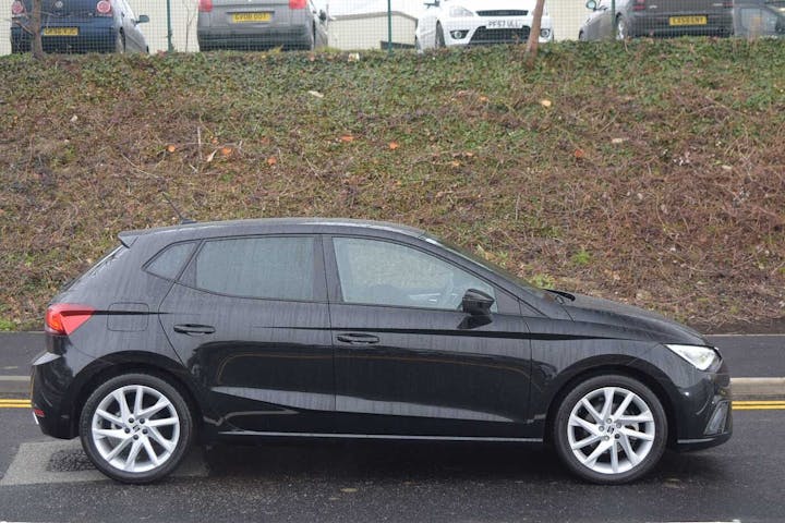 Black SEAT Ibiza TSI Fr 2023