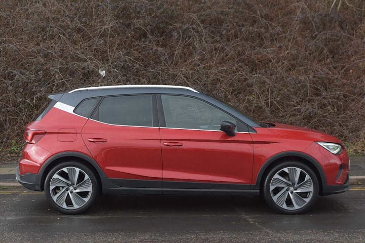 Red SEAT Arona Ecotsi Fr Sport 2022