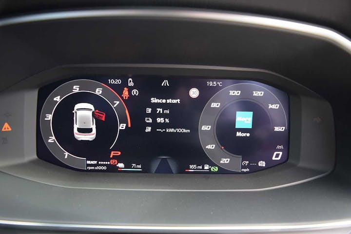 Red SEAT Leon E Hybrid 1.5 Fr Hybrid DSG 2025
