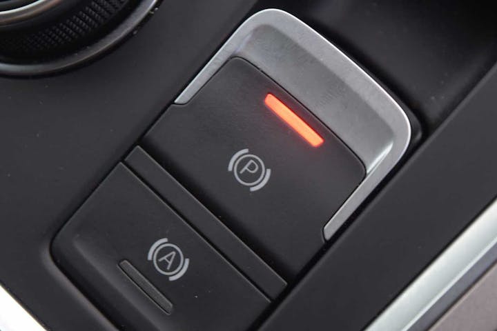 White SEAT Ateca Ecotsi Xperience DSG 2022