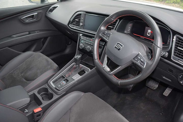 White SEAT Leon TSI Evo Fr Black Edition DSG 2019