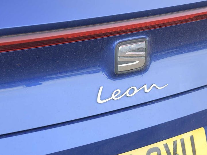 Blue SEAT Leon Fr DSG 2020