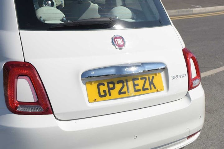 White FIAT 500 Lounge Mhev 2021