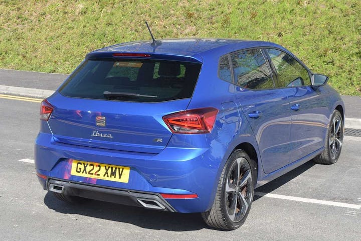 Blue SEAT Ibiza TSI Fr Sport 2022