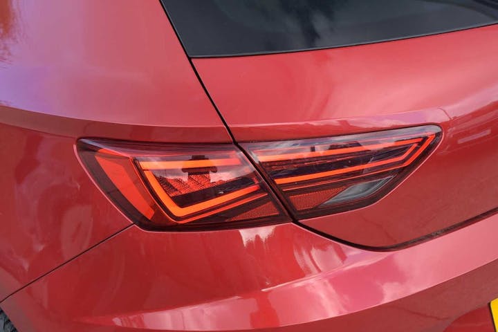 Red SEAT Leon TSI Evo Xcellence Lux DSG 2019