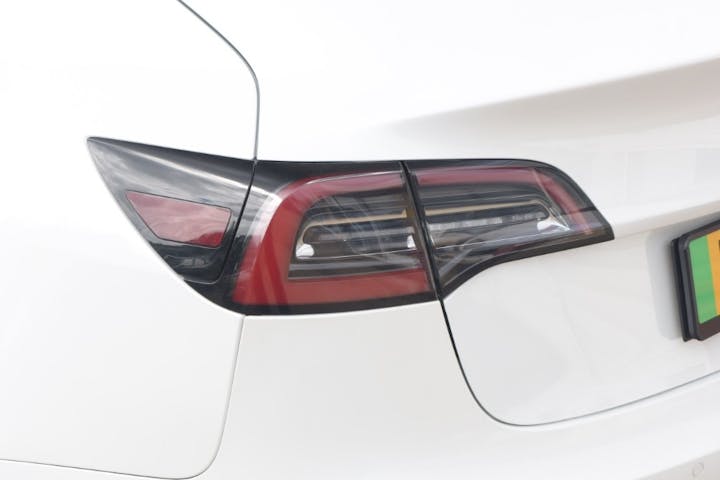 White Tesla Model 3 Standard Range Plus 2019