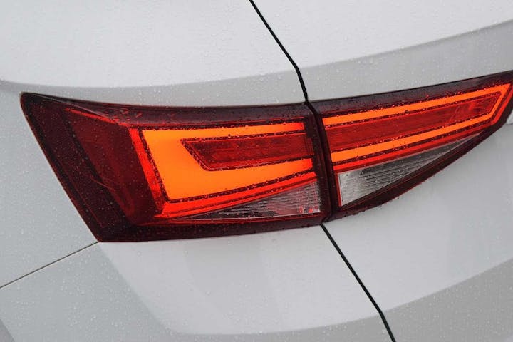 White SEAT Ateca TSI Ecomotive SE 2017